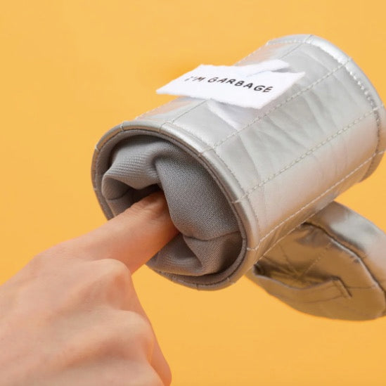 JOGUMAN Throw Away 垃圾桶公仔